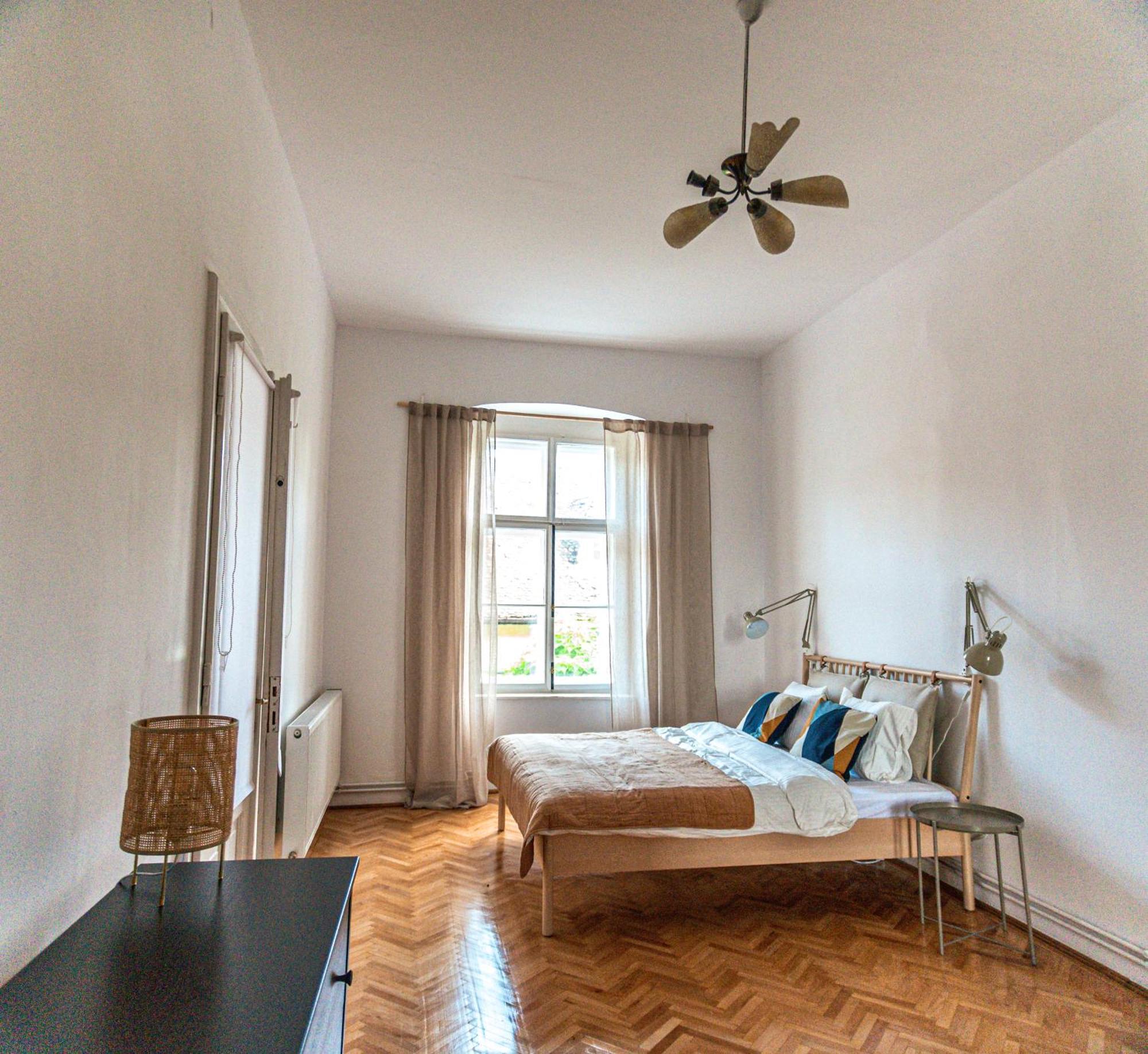 Apartamento Favst Old Square Sibiu Exterior foto