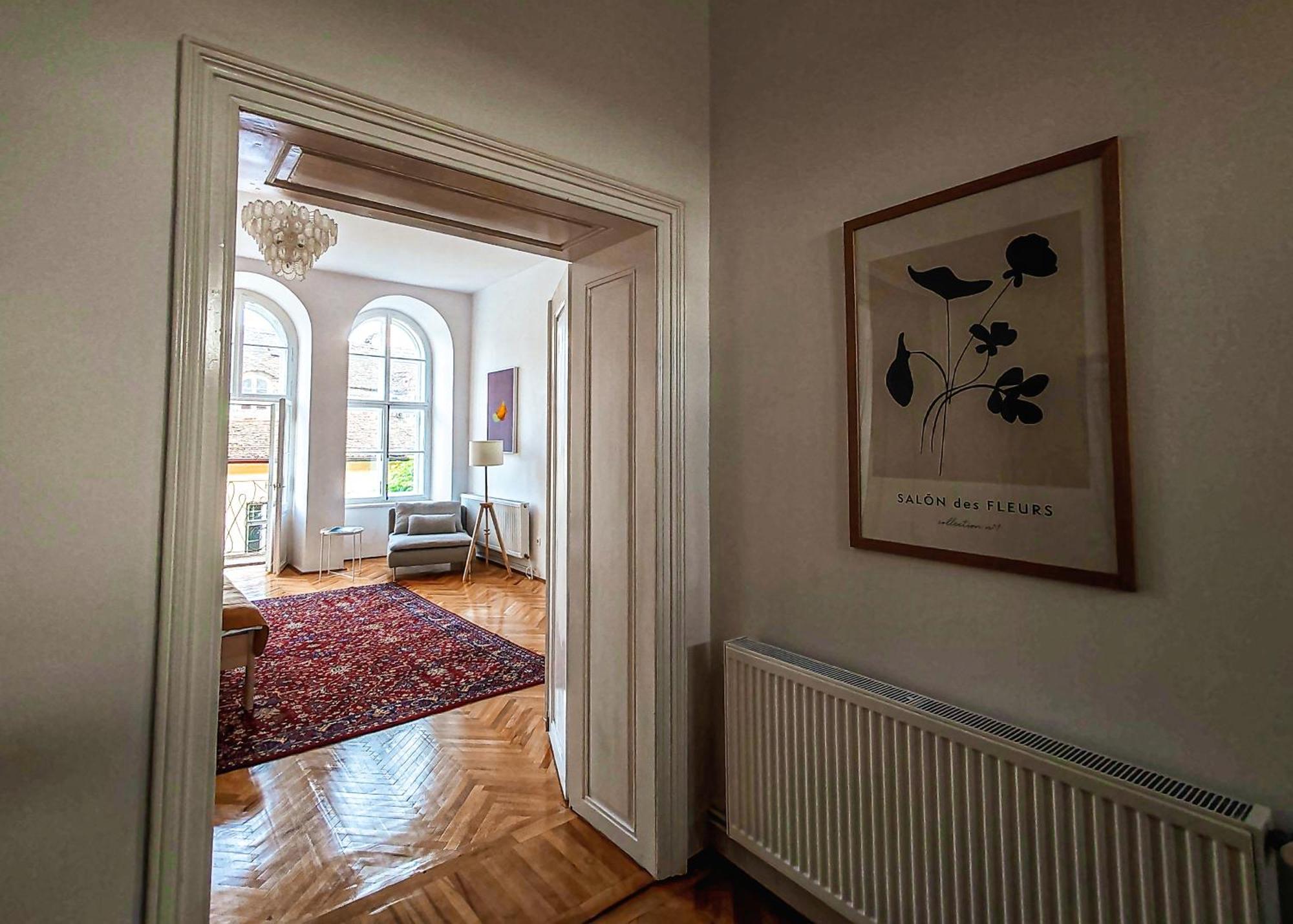 Apartamento Favst Old Square Sibiu Exterior foto